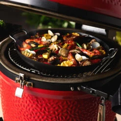 Kamado Joe Karbon Steel Non-Stick Pre-Seasoned Paella Pan -BBQGrills Shop KJ15124722 05 Lifestyle