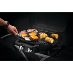 Napoleon TravelQ 3-Piece Stainless Steel BBQ Toolset 11 Napoleon TravelQ 3-Piece Stainless Steel BBQ Toolset -BBQGrills Shop Low Res JPG 70051 Travel Q Tool Set InUse Spatula