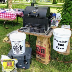 Oklahoma Joe's 17-Inch Rambler Tabletop Charcoal Grill -BBQGrills Shop Oklahoma Joes 17 Inch Rambler Tabletop Charcoal Grill 19402088 Lifestyle