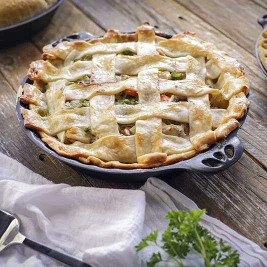 Camp Chef 10-Inch Pre-Seasoned Cast Iron Pie Pan 4 Camp Chef 10-Inch Pre-Seasoned Cast Iron Pie Pan - Image 4