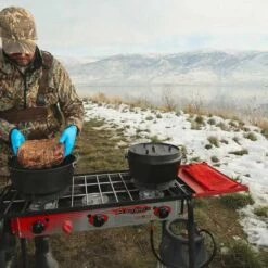 Camp Chef 14-Inch Pre-Seasoned Cast Iron Deluxe Dutch Oven - 12 Quart -BBQGrills Shop do14 1 2