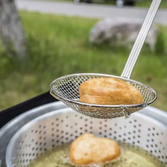 Camp Chef 18-Inch Long Handled Frying Skimmer 2 Camp Chef 18-Inch Long Handled Frying Skimmer - Image 2